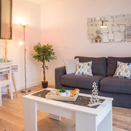 Charmant Appartement T1 Mâcon エクステリア 写真