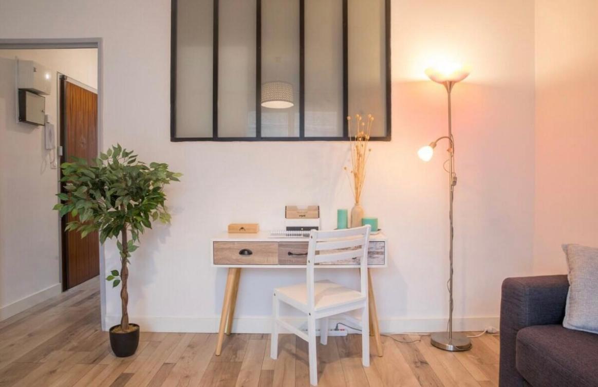 Charmant Appartement T1 Mâcon エクステリア 写真
